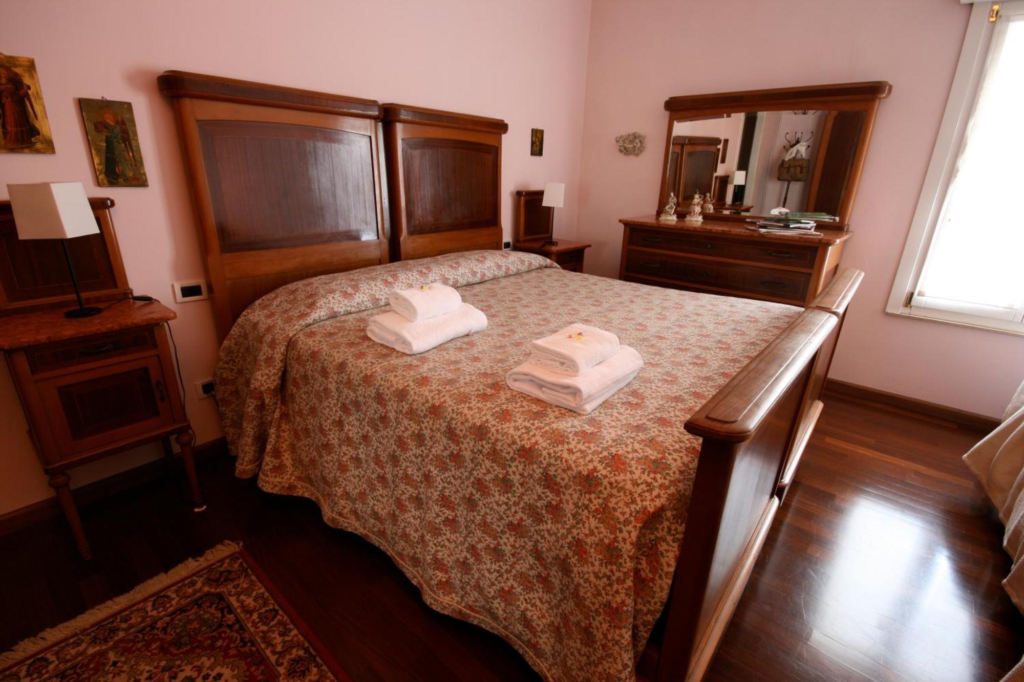 Corte Posta B&B - Parcheggio E Bagno In Camera Mantova Cameră foto