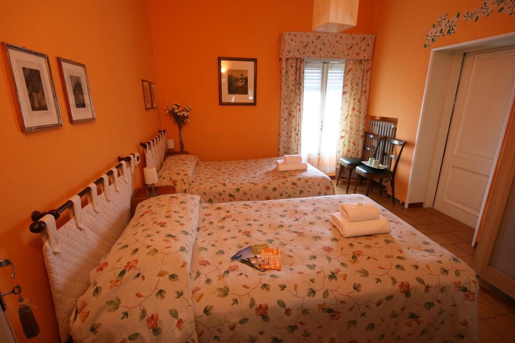 Corte Posta B&B - Parcheggio E Bagno In Camera Mantova Cameră foto